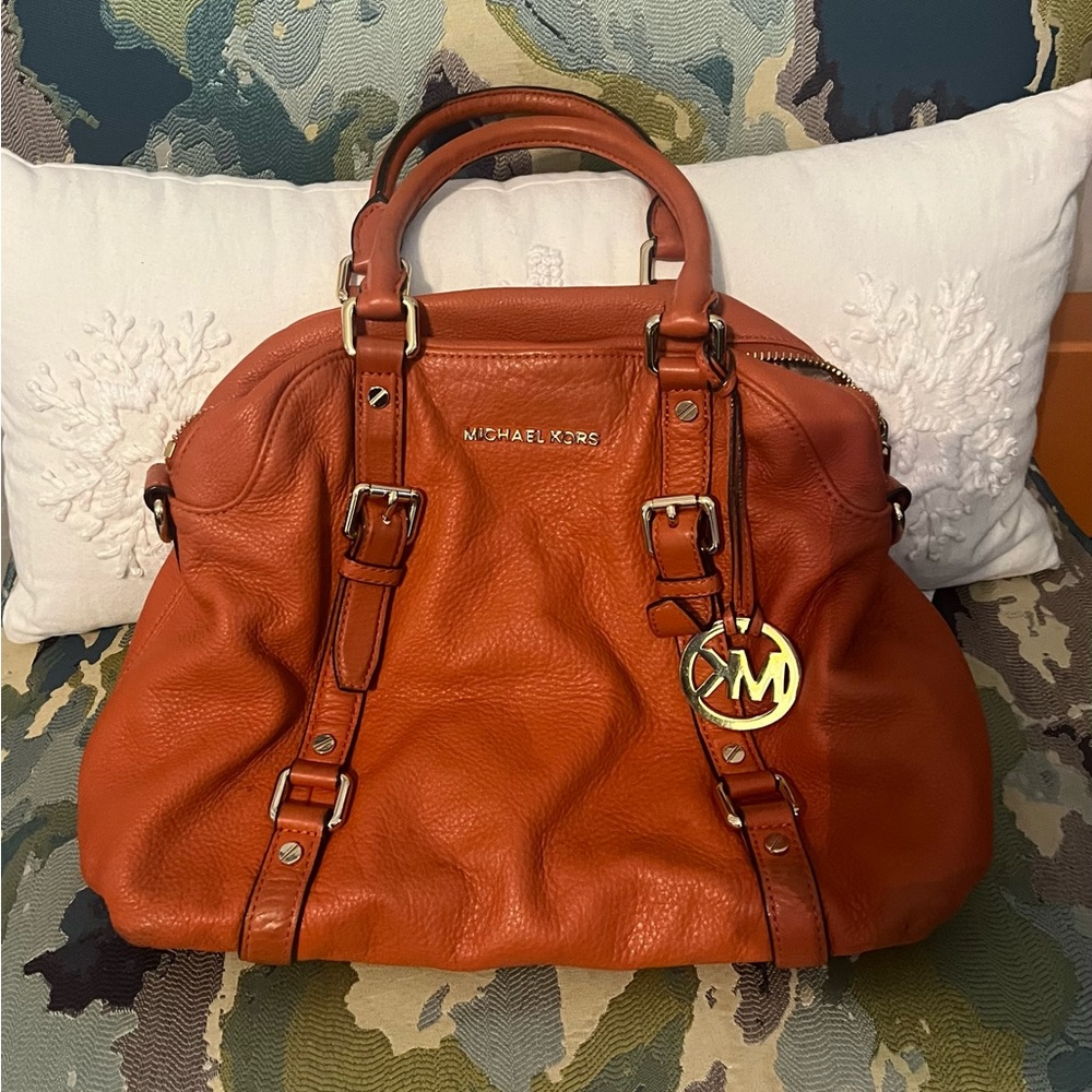 Genuine LEATHER Michael Kors Purse
